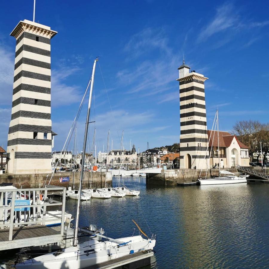 La Glycine Hypercentre Et Tout Confort Deauville Exteriér fotografie